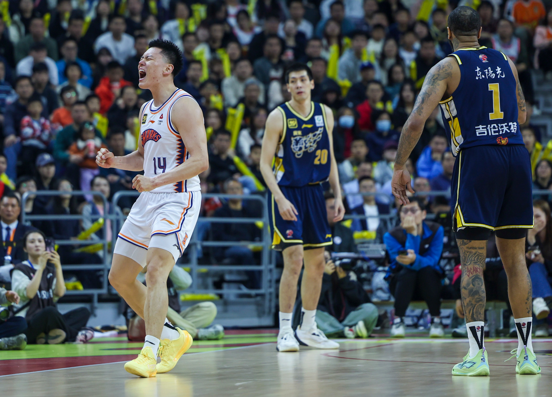 上海男篮客场战胜东北对手，豪取胜利的简单介绍