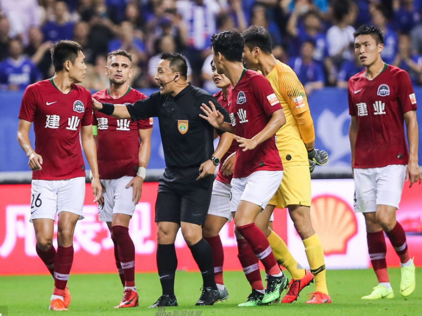 建业教练组积极调整阵容，带领球队取得胜利