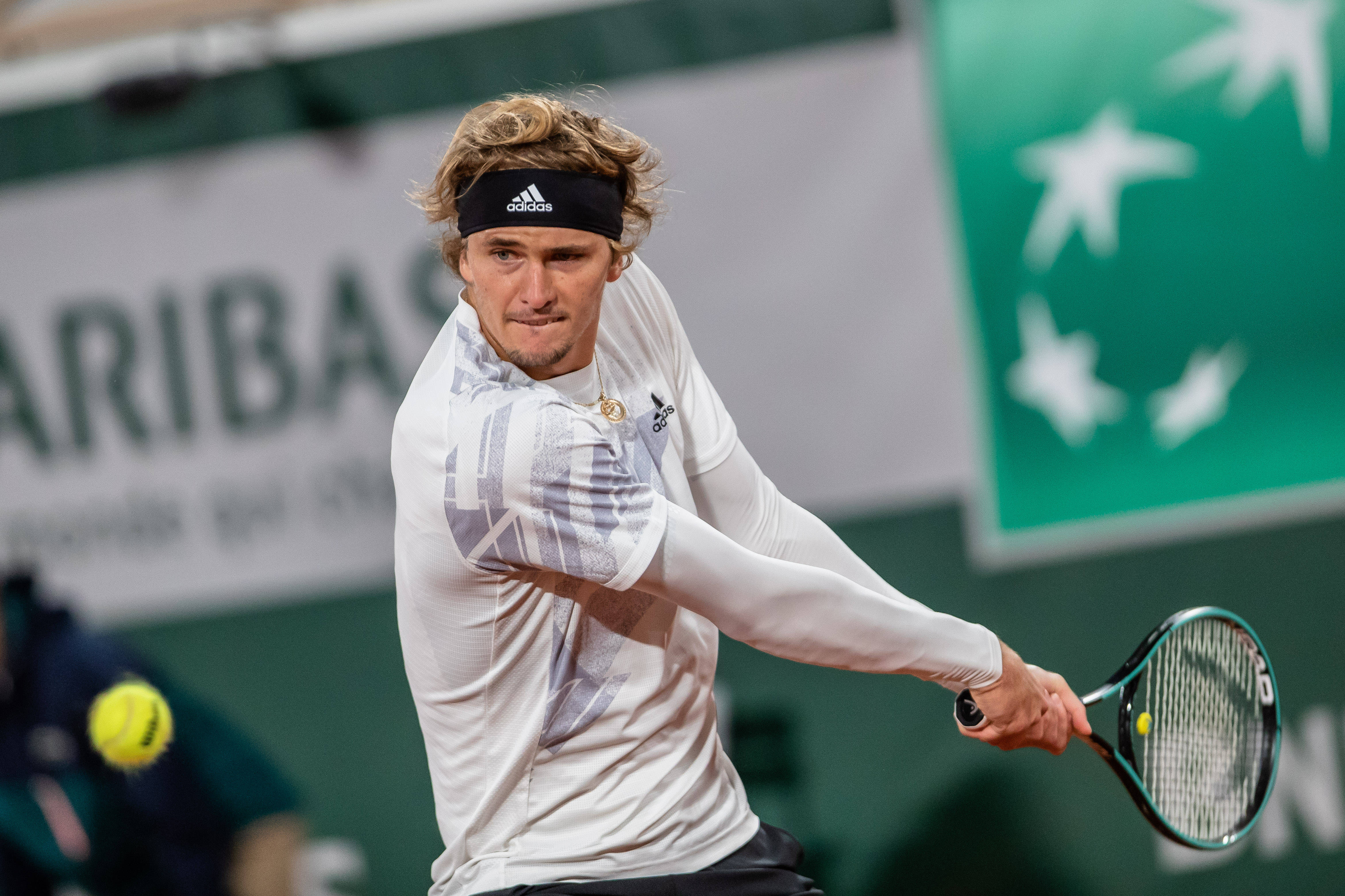 法网完胜戴维斯杯，兹维列夫高光表现