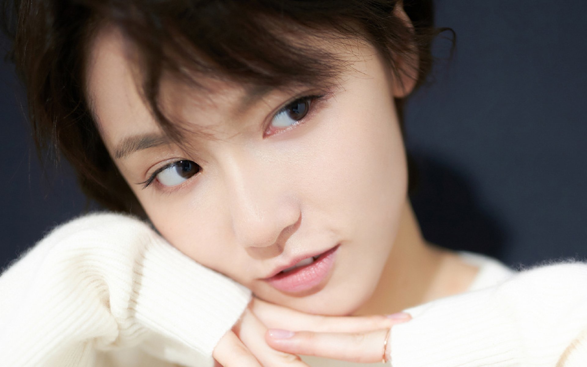 虚拟空间的法则与现实绿茵的胜利，当厄瓜多尔收割希腊，加维如何诠释稳定输出不掉线？